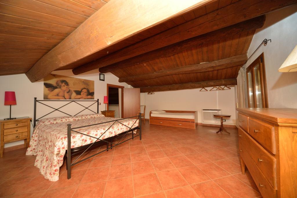 Agriturismo Calderino ฟาเอนซา ภายนอก รูปภาพ
